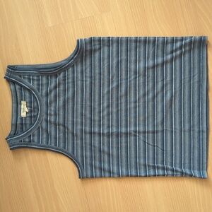 Blue stripe tank